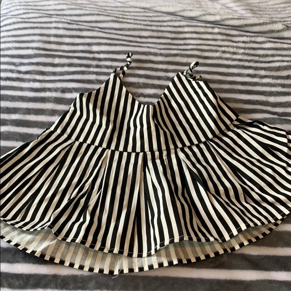 never worn before striped loose top